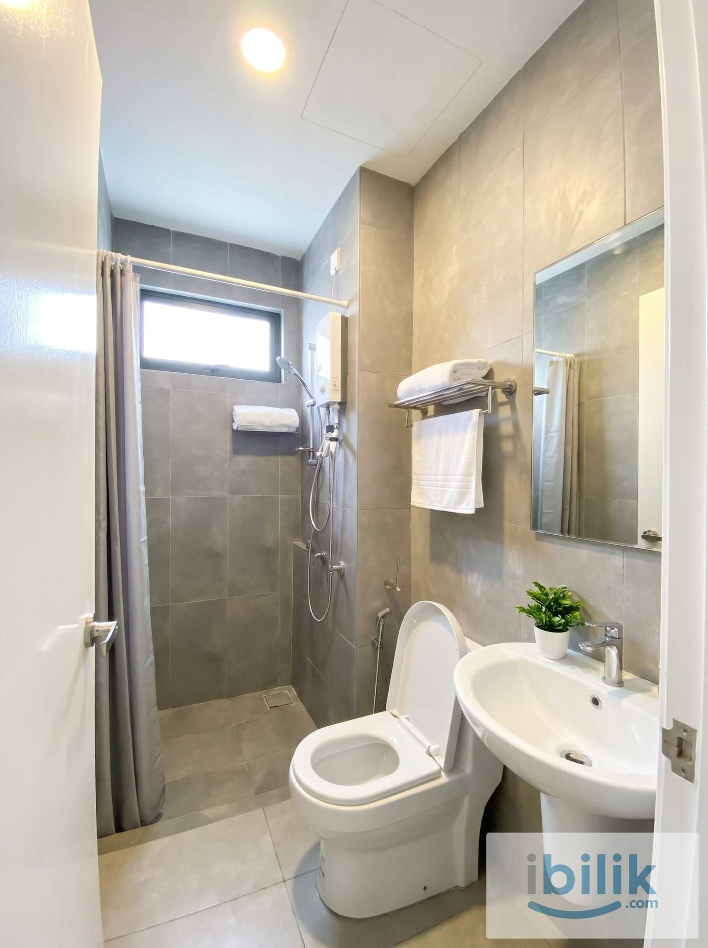 Medium Room for Rent @ Mutiara Hilltop, Puchong - Image 3