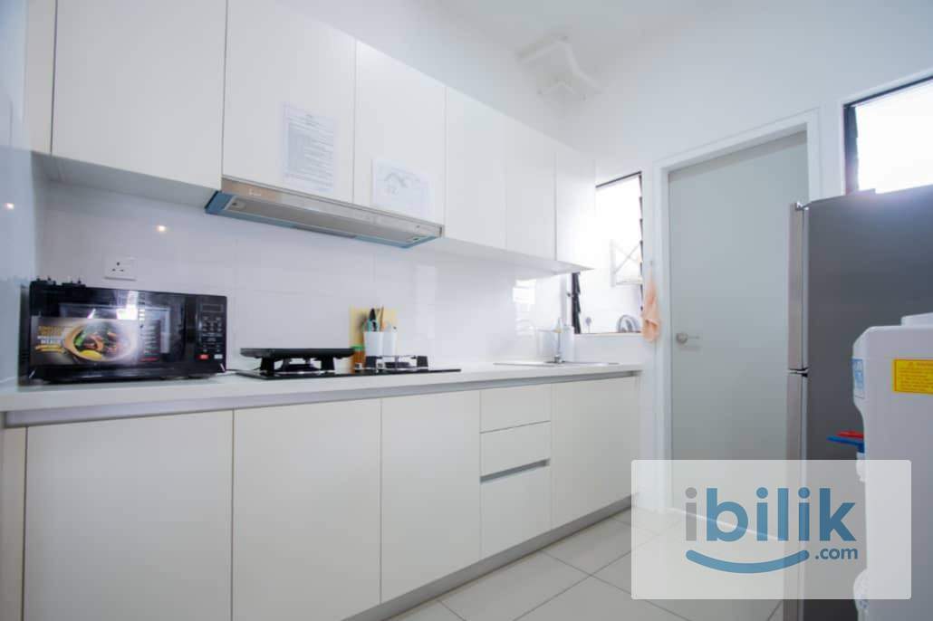 Female Unit Single with Private Balcony for RENT @ Shah Alam - Image 3