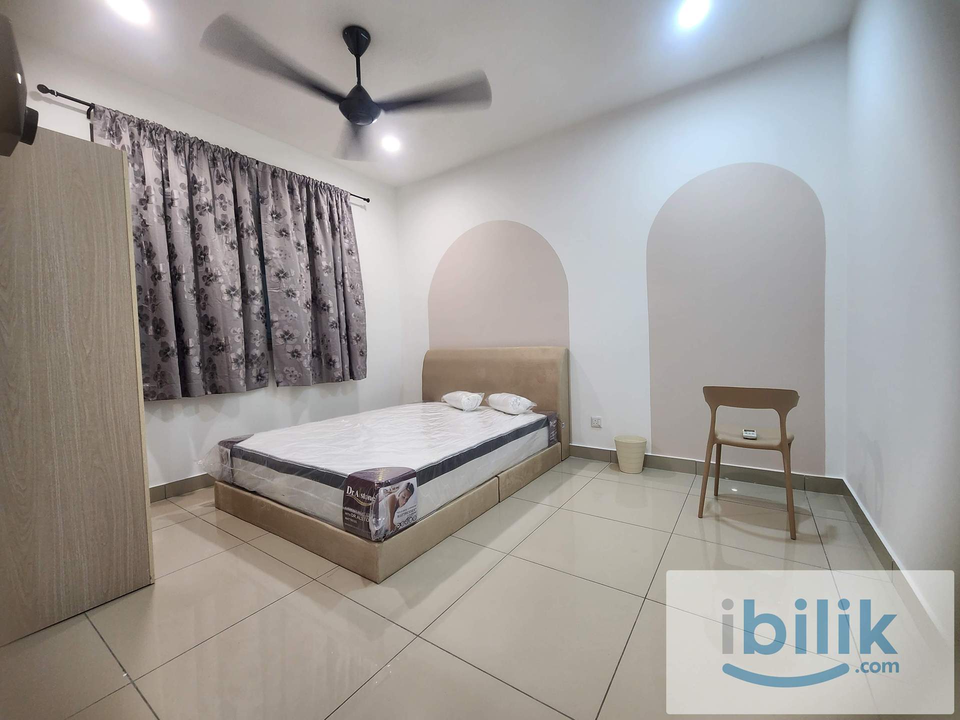 Cozy Medium Bedroom for RENT @ Seksyen 22 Shah Alam - Image 1