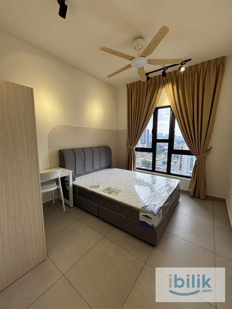 Fully Furnished Room with Free Wifi and Utilities - Image 1