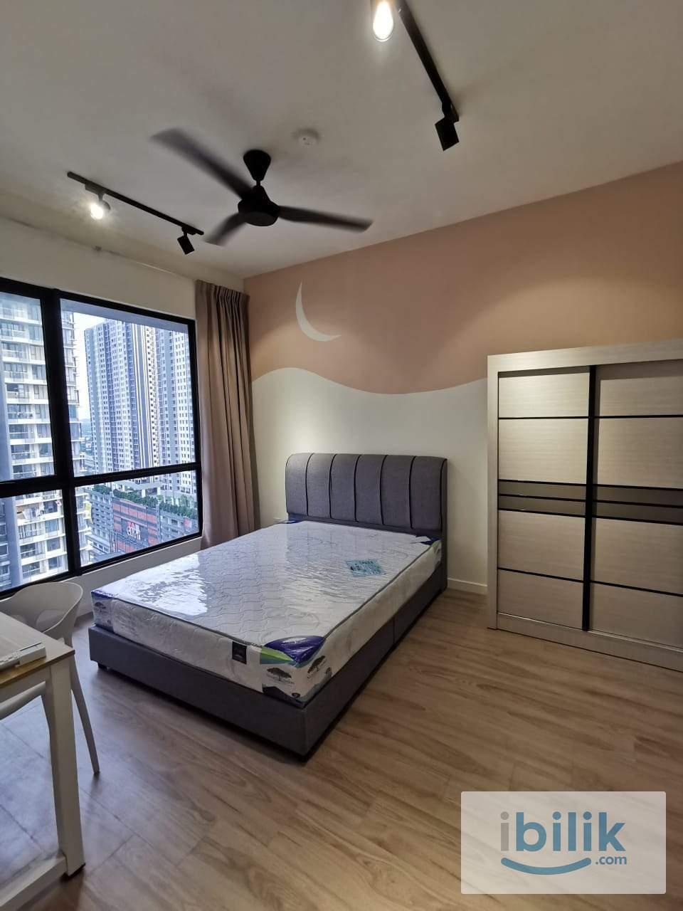 Fully Furnished Room with Free Wifi and Utilities - Image 1