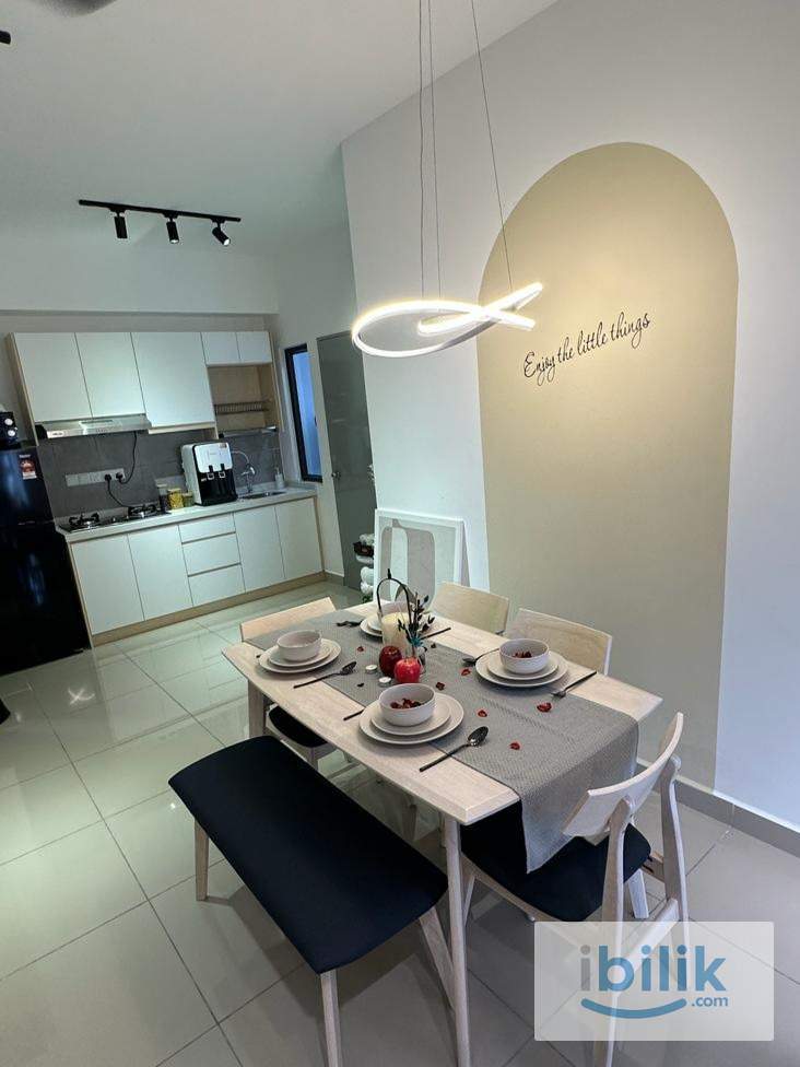 Fully Furnished Room with Free Wifi and Utilities - Image 2