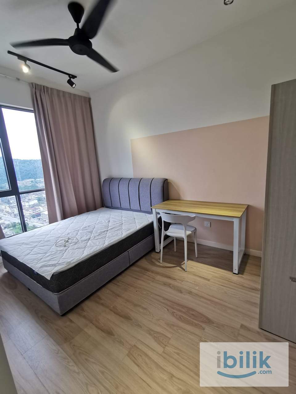 Fully Furnished Room with Free Wifi and Utilities - Image 1