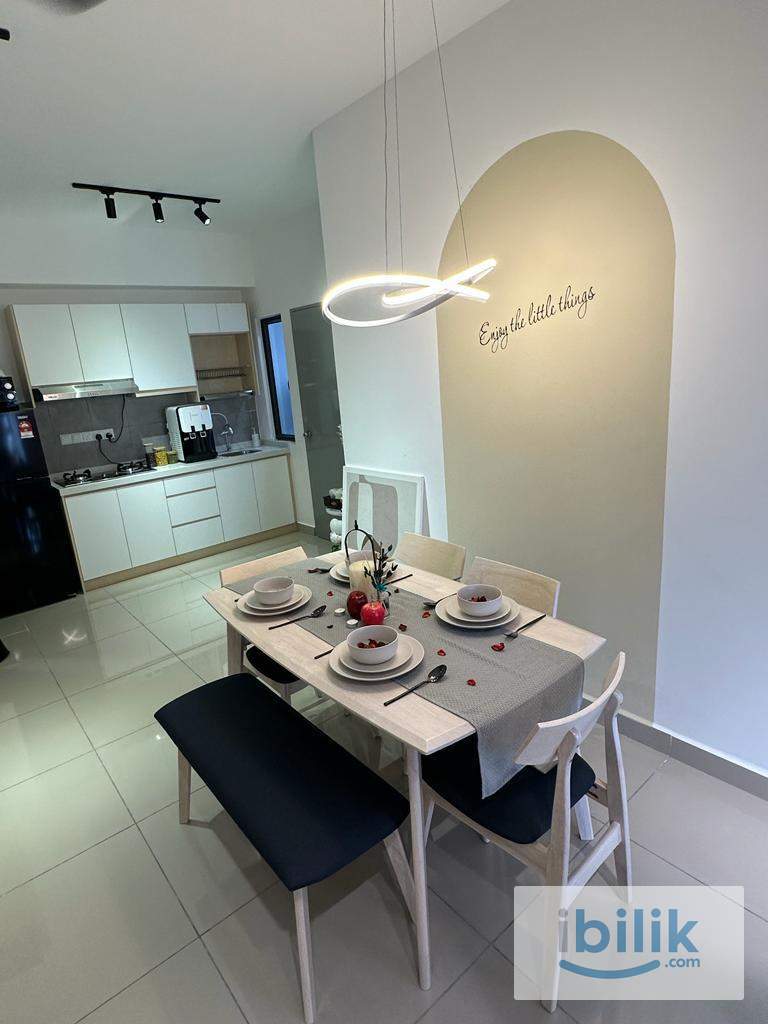 Fully Furnished Room with Free Wifi and Utilities - Image 2