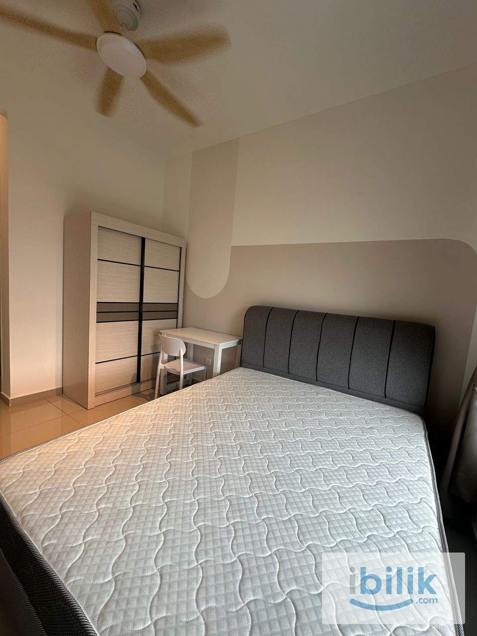 Fully Furnished Room with Free Wifi and Utilities - Image 3