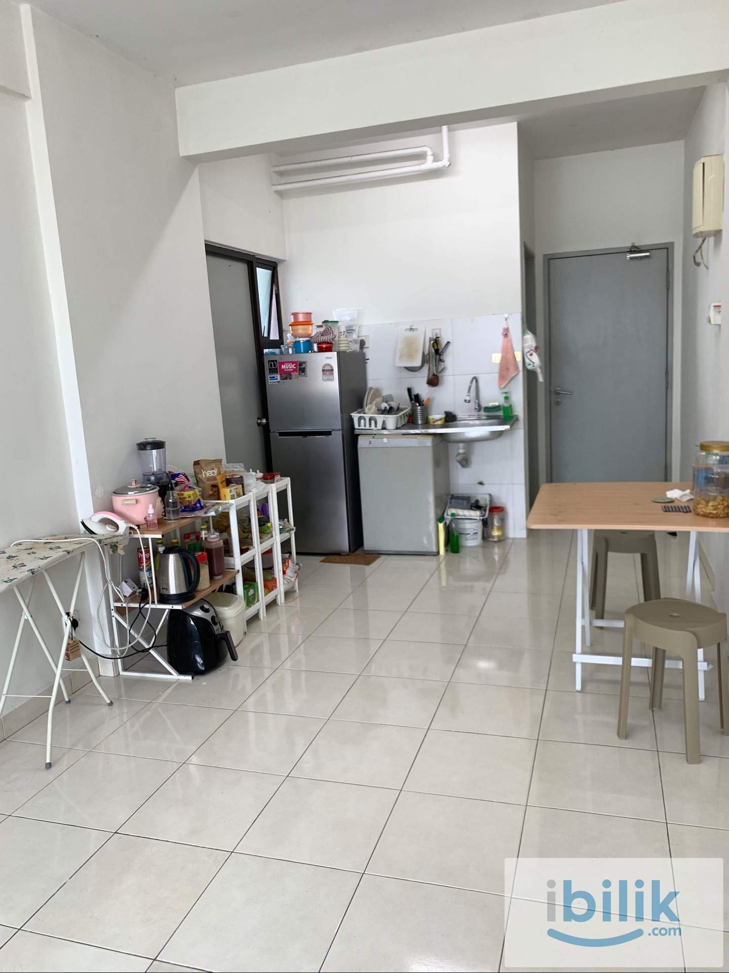 Setia Alam Medium Room - Image 3