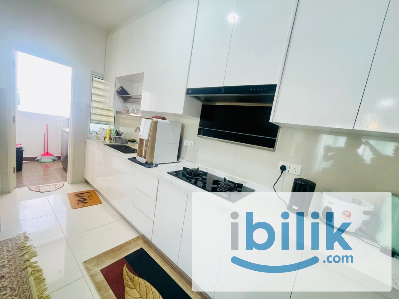Medium Room Attached Bathroom Non Sharing WIFI Aircond Flora Rosa Presint 11 Putrajaya - Image 7