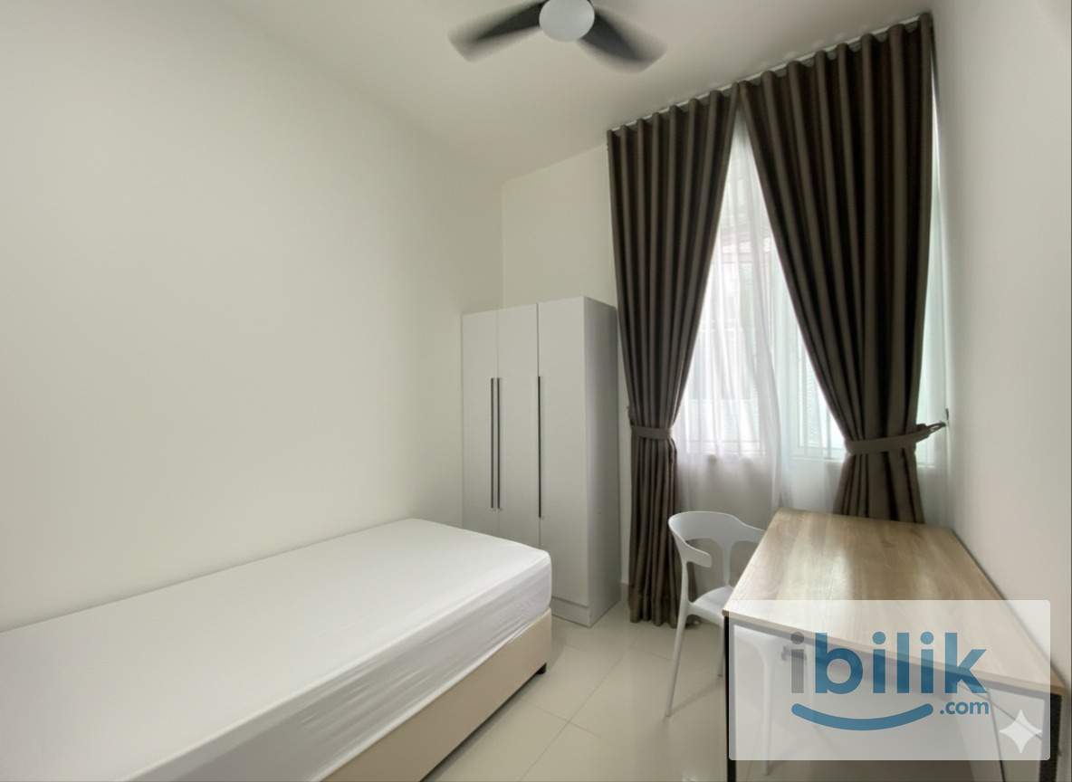 Small Room at Residensi Flora Rosa Presint 11 Putrajaya - Image 2