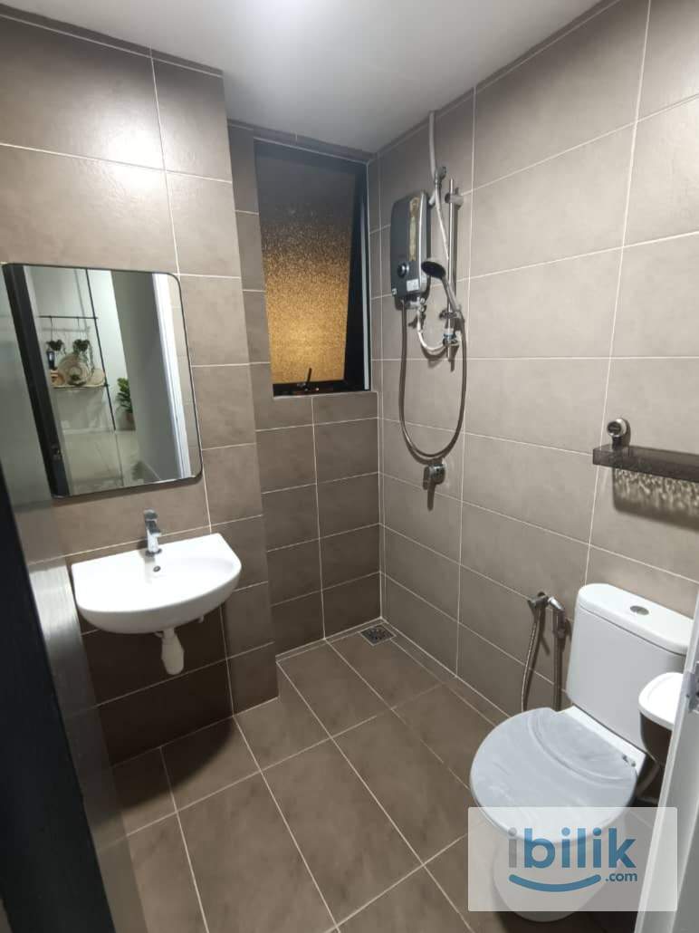 Renting out Middle room with single bed at Shah Alam (ready to move in on 1st May 2026) accept short term rental - Image 2
