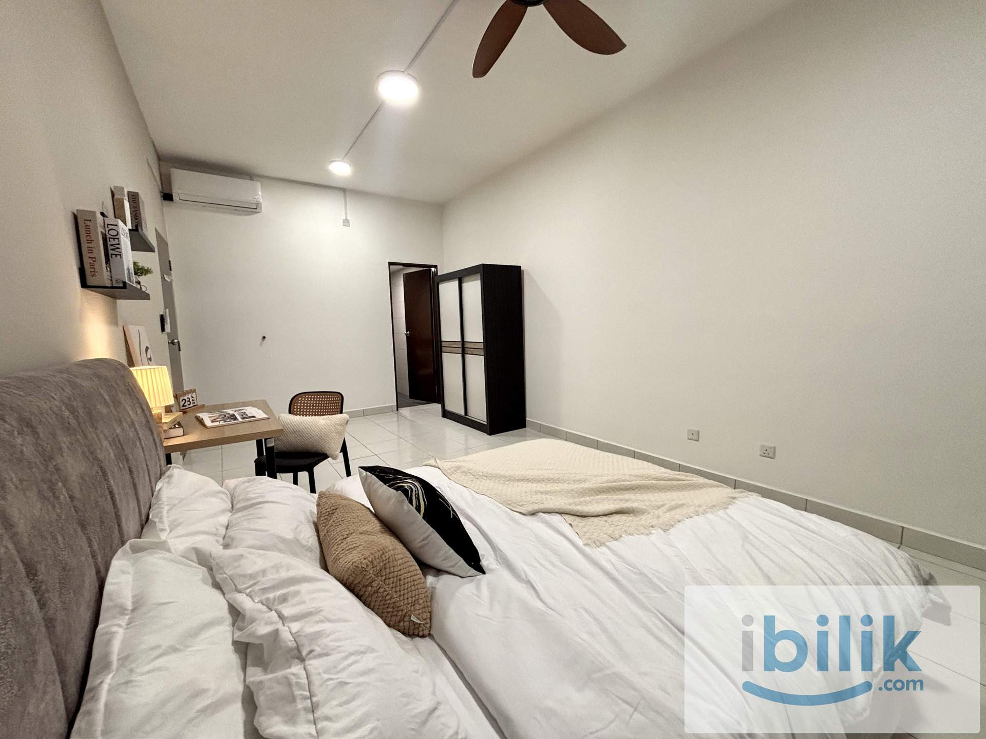 🛏️ PRIVATE MASTER ROOM RM1000 ONLY‼️ MIX GENDER UNIT IN MERCU JALIL NEAR LRT SRI PETALING🚆 - Image 4