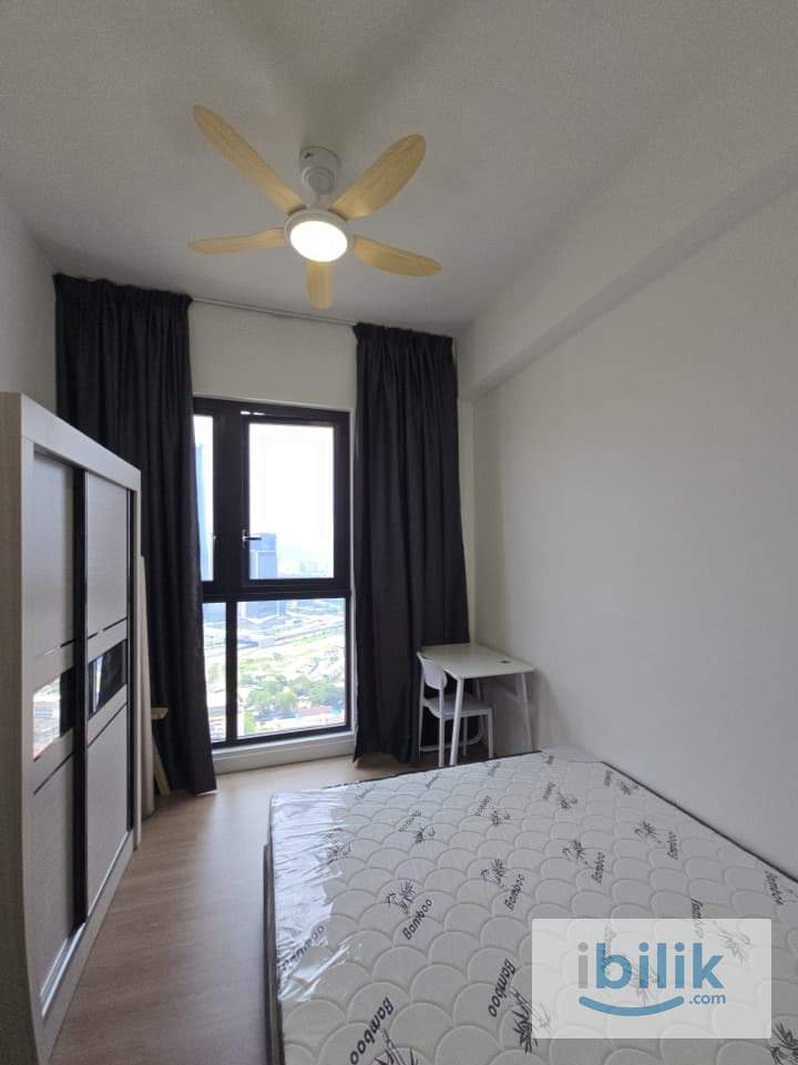 Direct link to LRT 🚄 Medium room 𝐟𝐨𝐫 𝐑𝐞𝐧𝐭 ! direct link to LRT 🚄 2 stops to TRX |  3 stops to Bukit Bintang - Image 1