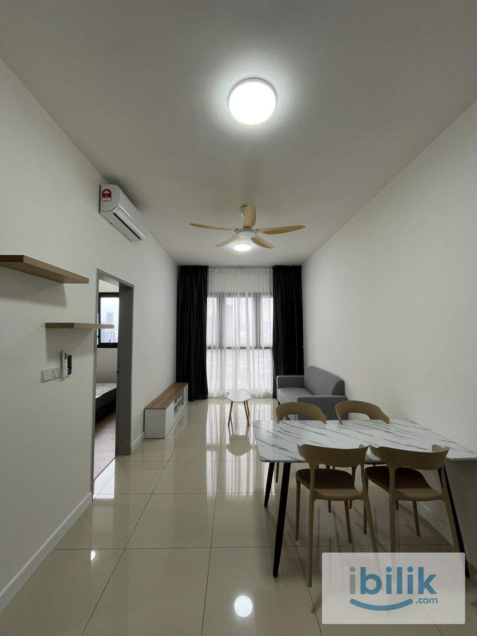 1 room 1 Living House for rent, can walk to Berjaya Time Square, Lalaport, MRT & Monorail  - Image 3