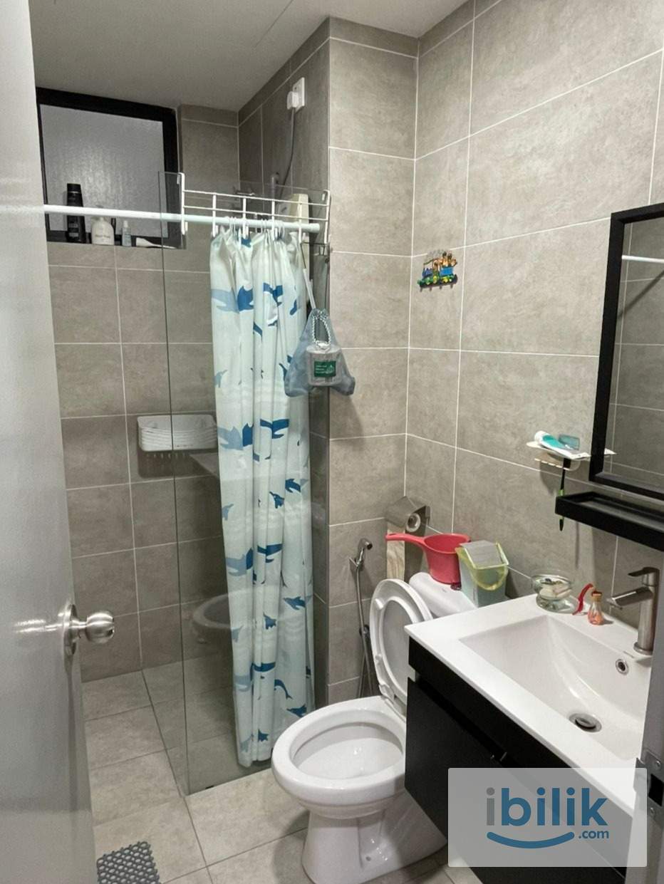 room - Image 5