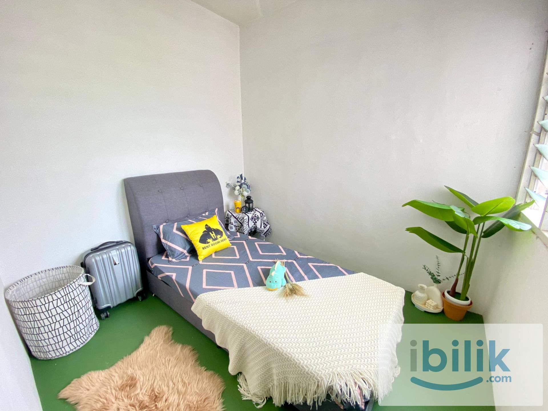 BILIK SEWA PEREMPUAN DAHLIA, GARDEN AVENUE, SEREMBAN 2 - Image 4