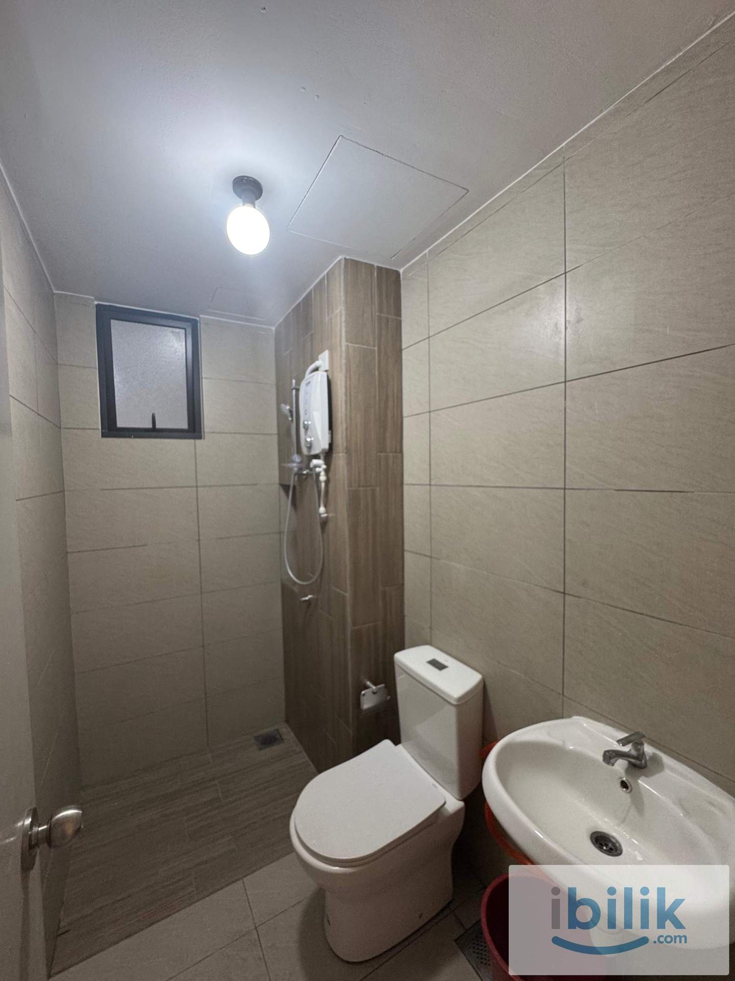 Medium Room - Linked bridge to MRT Taman Suntex [FREE WiFi utilities cleaning] - Image 2