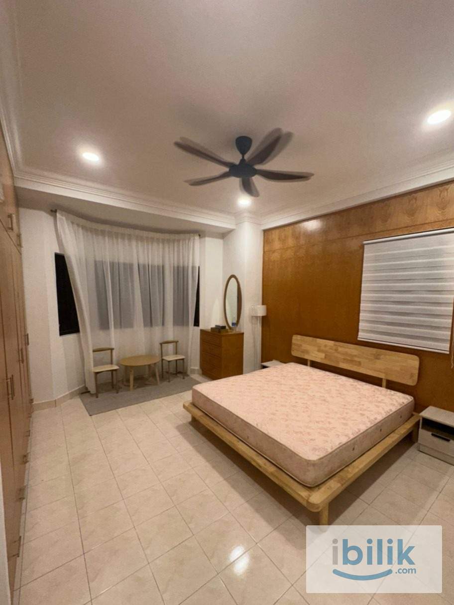 Master Bedroom with Private Bathroom - Image 2