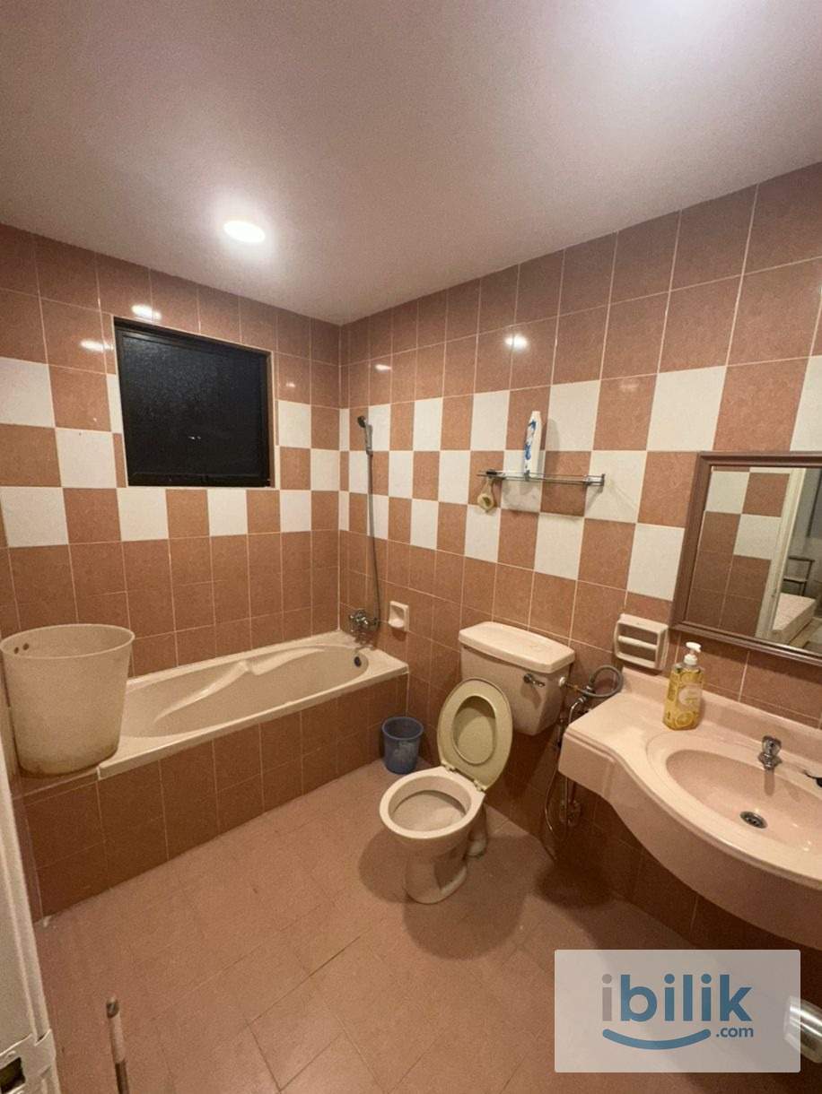 Master Bedroom with Private Bathroom - Image 3
