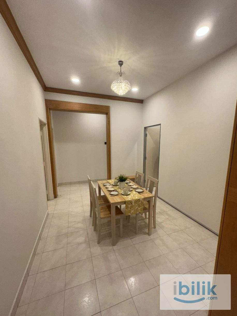 2nd Room with Aircond - Image 7