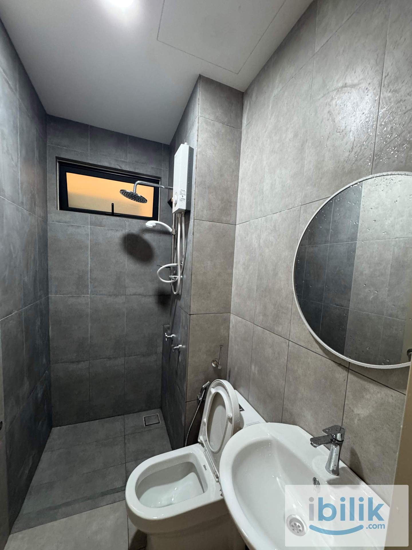 Medium Room D'ivo Residence Fully Furnished - Image 2
