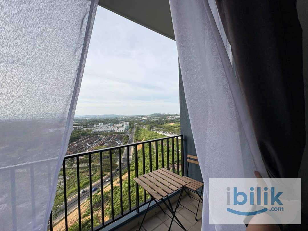 [NEAR PARADIGM MALL] Balcony room with A/C (Partition) for Rent at Greenfield Regency  - Image 1