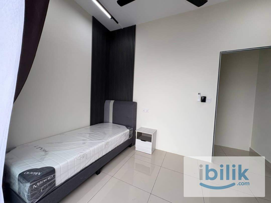 [NEAR PARADIGM MALL] Balcony room with A/C (Partition) for Rent at Greenfield Regency  - Image 2