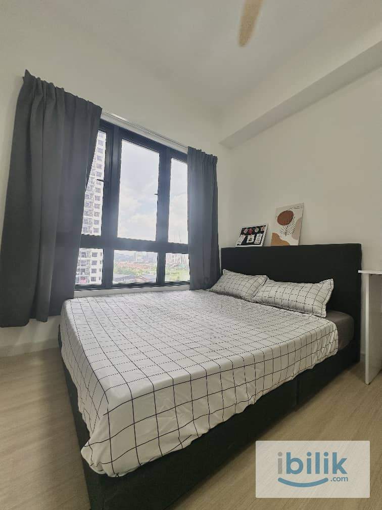 Fully-Furnished Middle Room with A/C & Window for Rent at M Luna Residence @ Kepong - Image 3