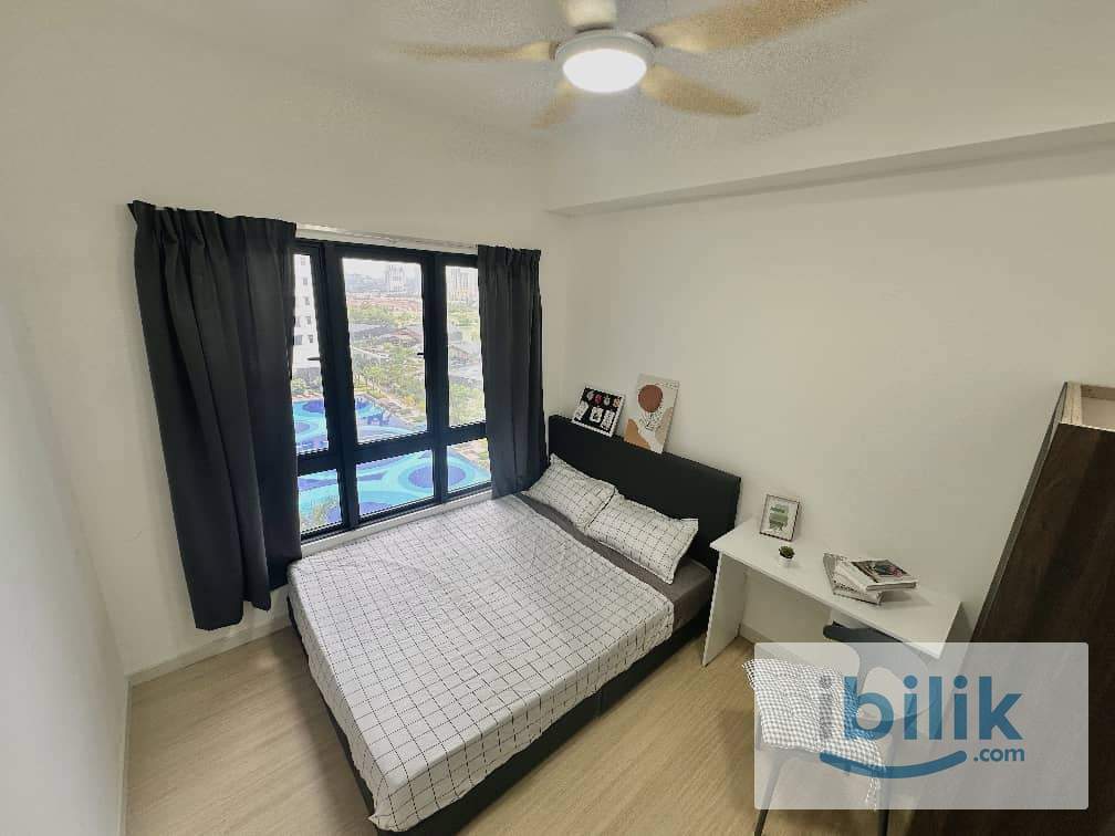 Fully-Furnished Middle Room with A/C & Window for Rent at M Luna Residence @ Kepong - Image 1