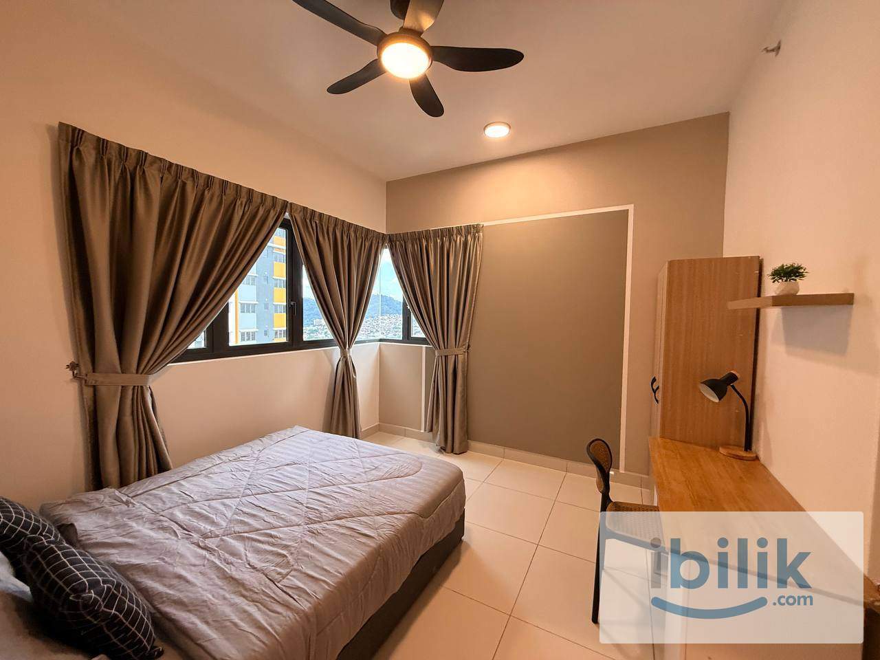 Cheras Taman Pertama Female Medium Room (MRT Link Free Utilities WiFi) - Image 2