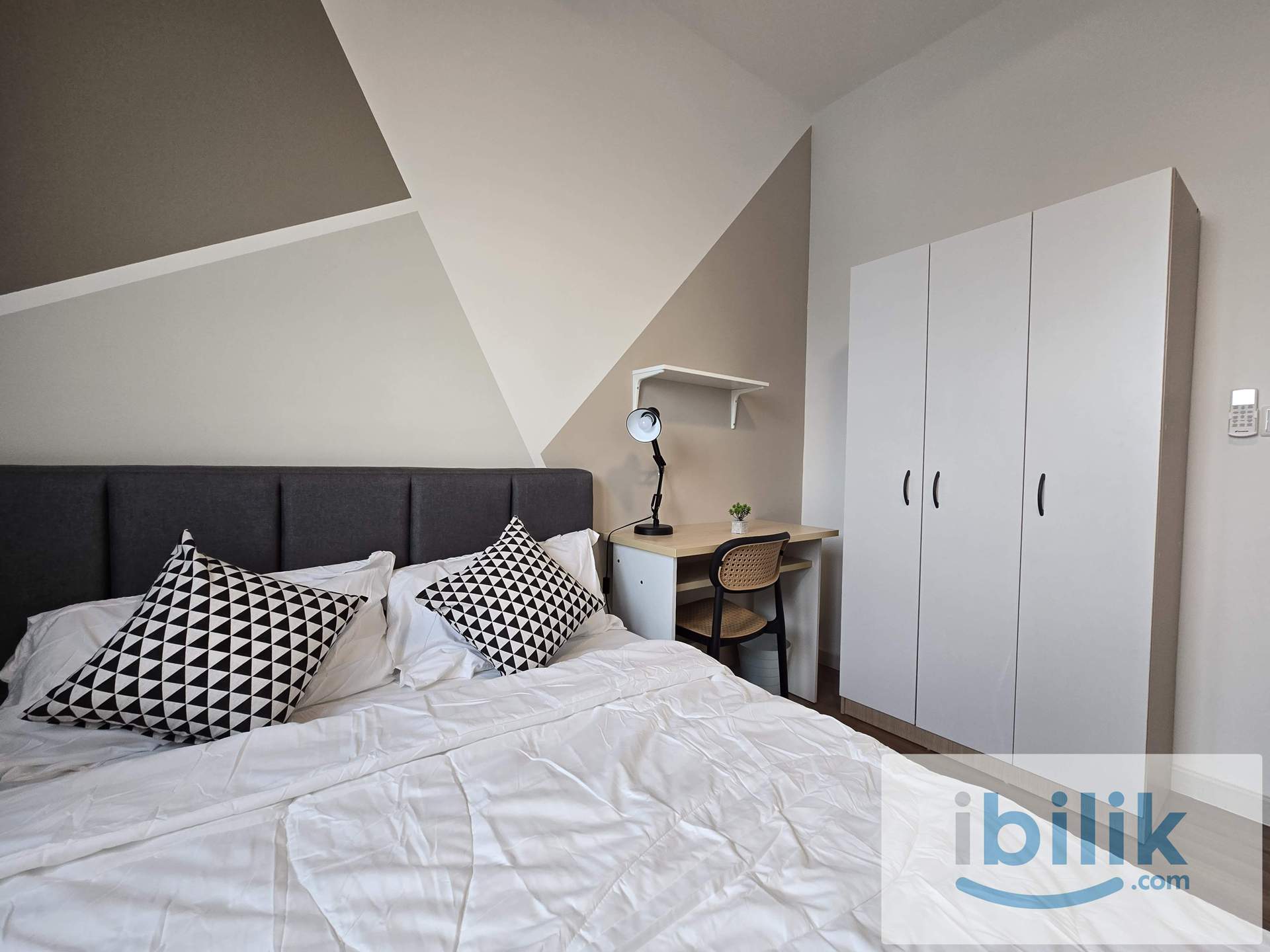 Cheras Mix Unit Medium Room @ M Vertica Maluri (FREE Utilities WiFi) - Image 3