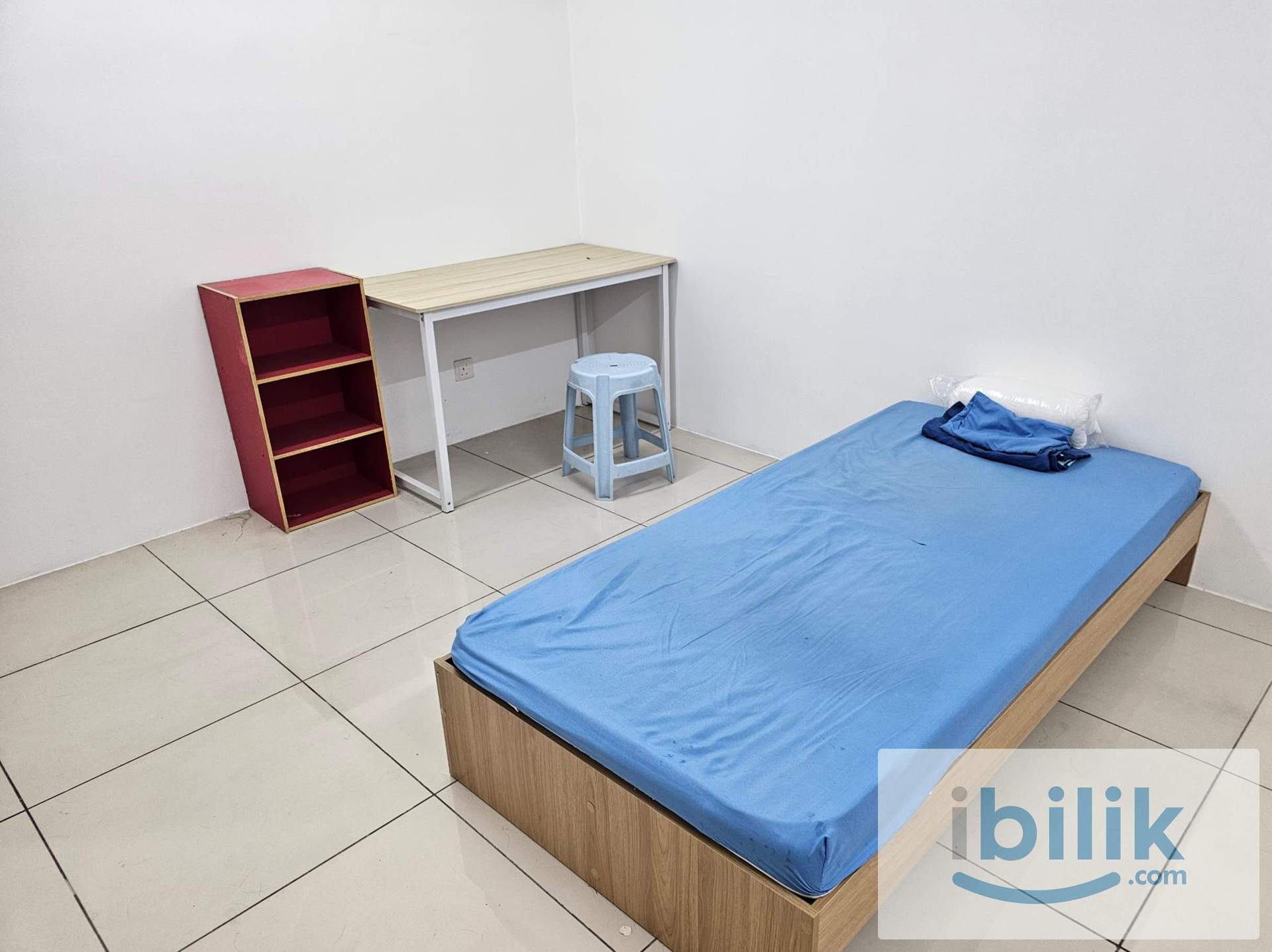 Single room in PV20 Setapak with monthly cleaning services - Image 1