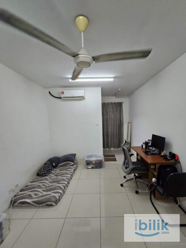 PV20, Setapak Master Room with private toilet & car park n monthly cleaning provided - Image 1