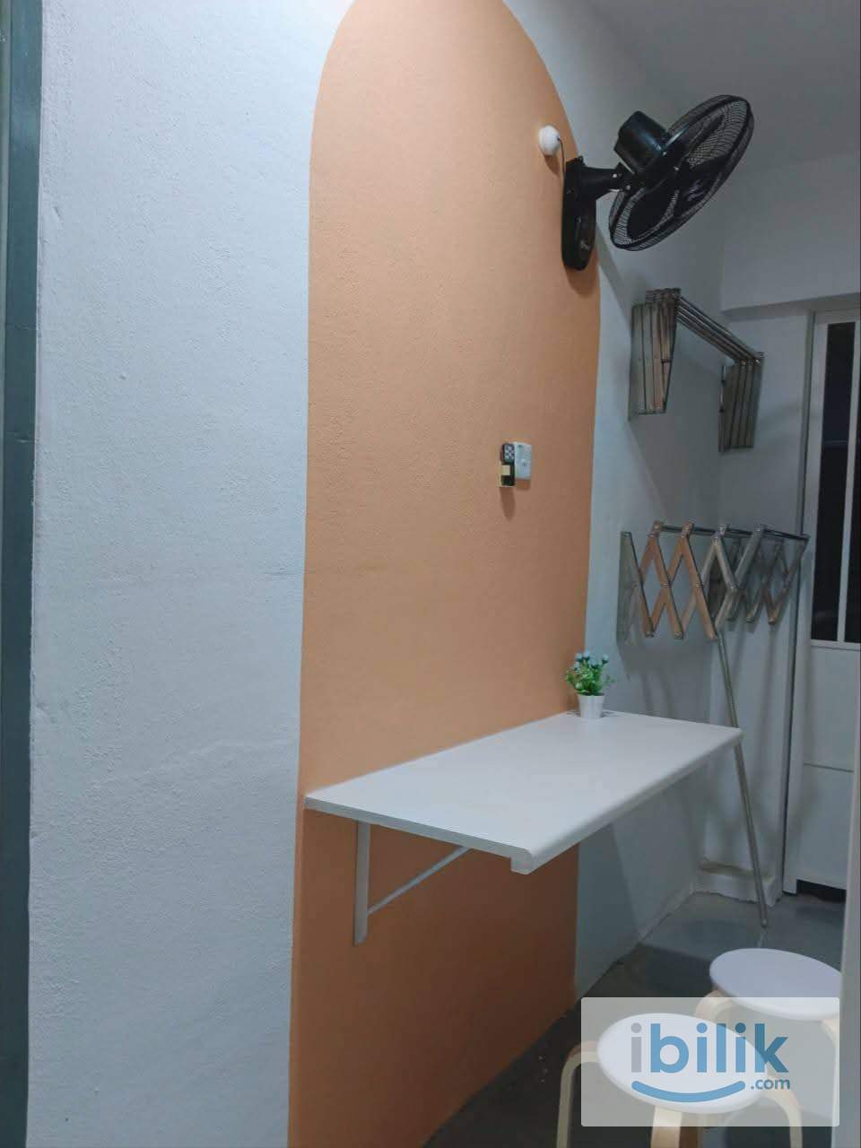 Big Room Available at Zan Ara Apartment  - Image 3