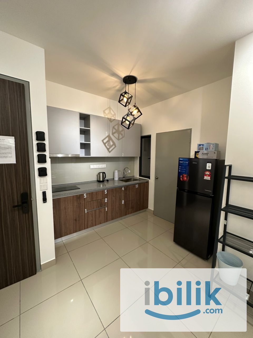 Fully Furnished Middle room Female unit at M Vertica Walking to MRT  - Image 6