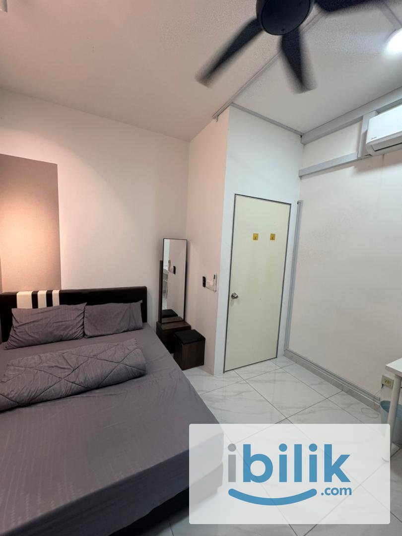 Fully Furnished Balcony room at Equine Residences Seri Kembangan - Image 2