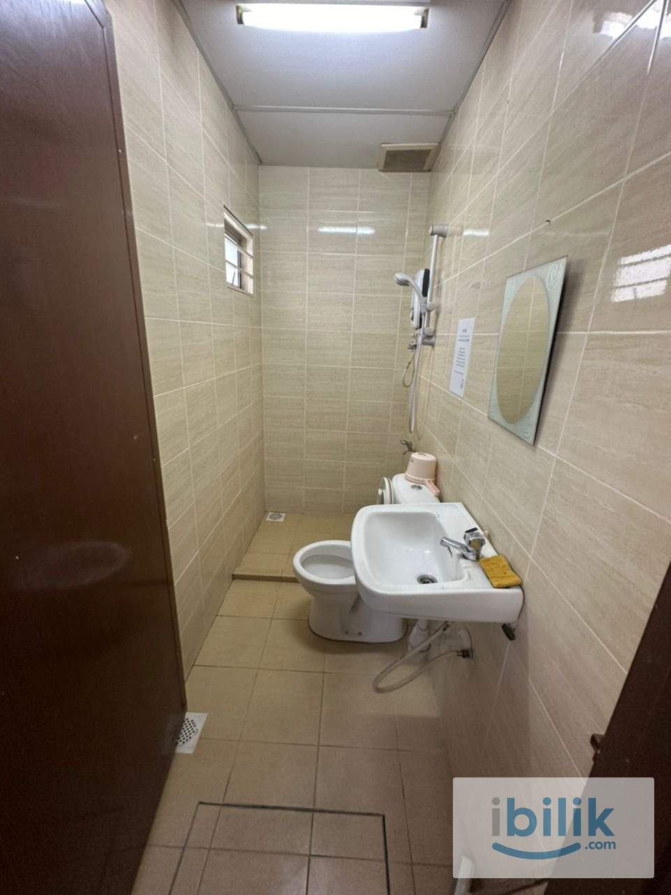 Fully Furnished Single room at Taman Connaught Landed House  - Image 4