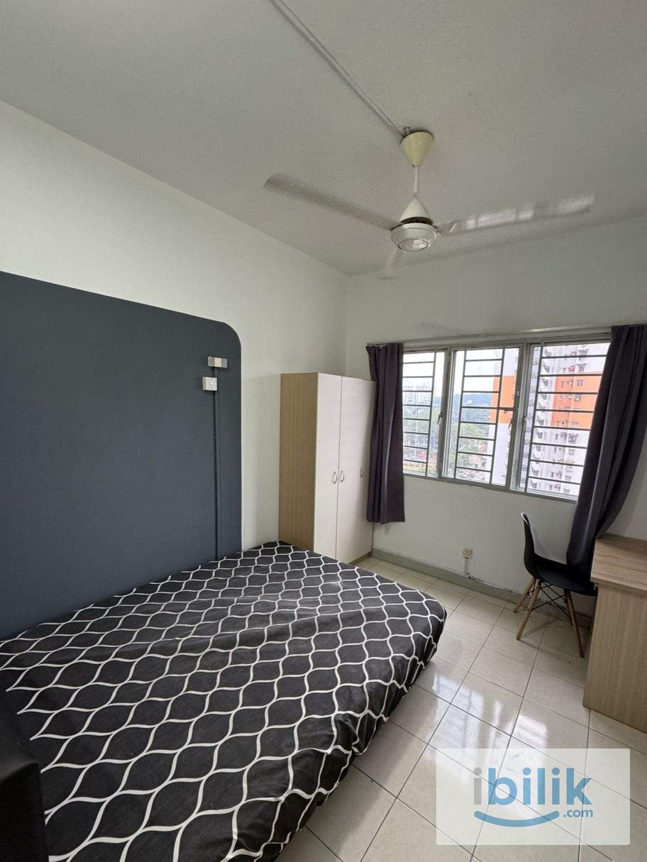 Fully Furnished Middle room Female unit at Cengal Condominium Walking to LRT - Image 1