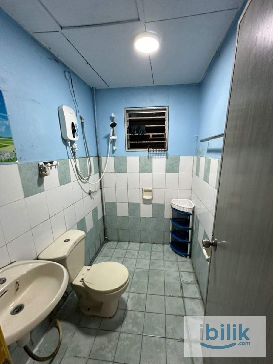 Fully Furnished Middle room Female unit at Cengal Condominium Walking to LRT - Image 4