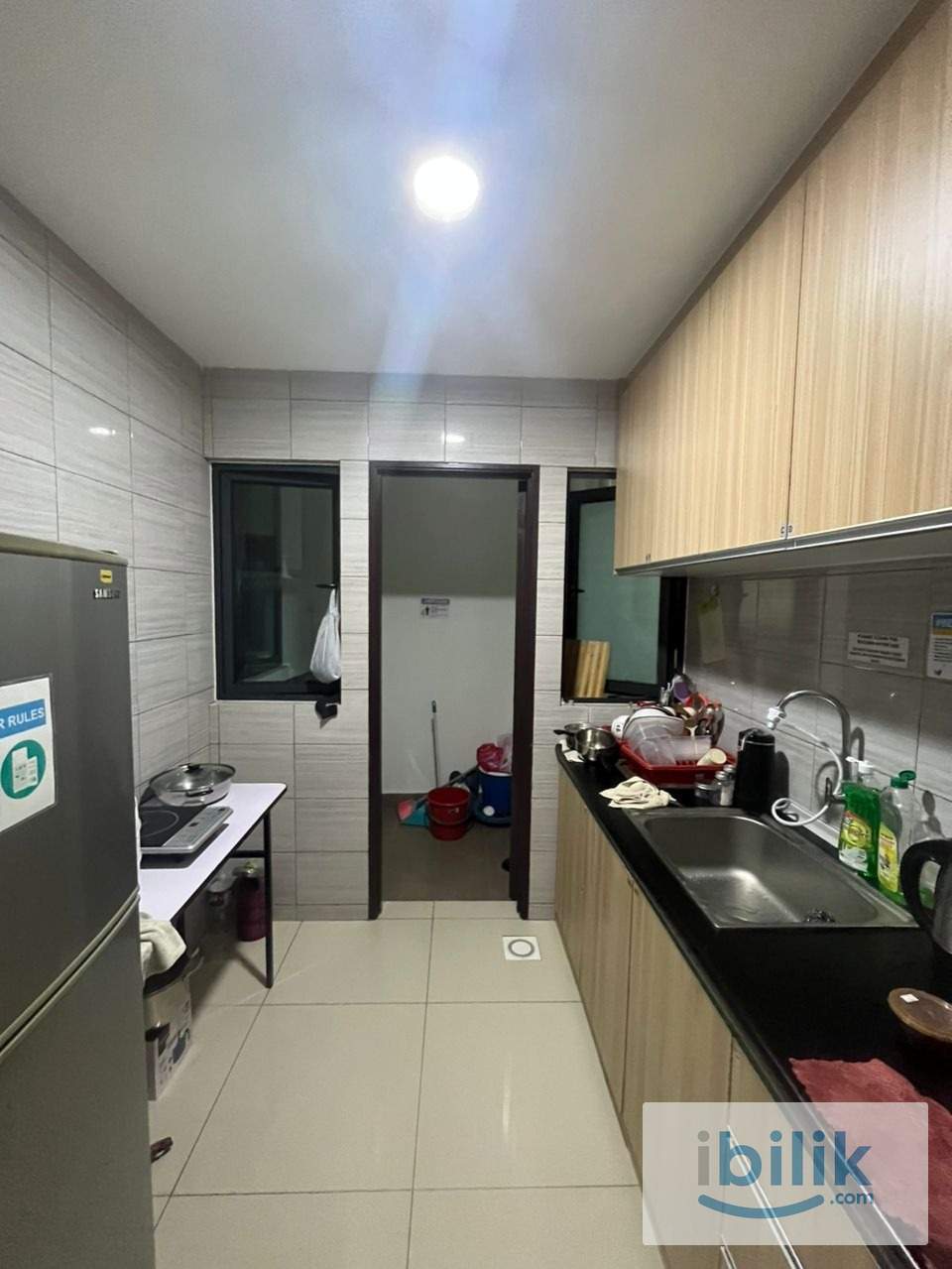 Fully Furnished Master room at Symphony Tower Belakong  - Image 2