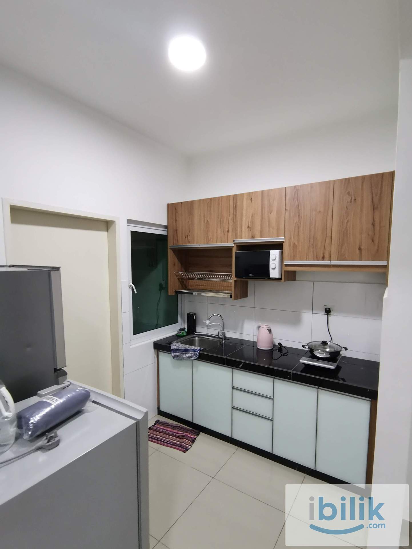 Fully Furnished Middle room at The Holmes Bandar Tun Razak  - Image 2