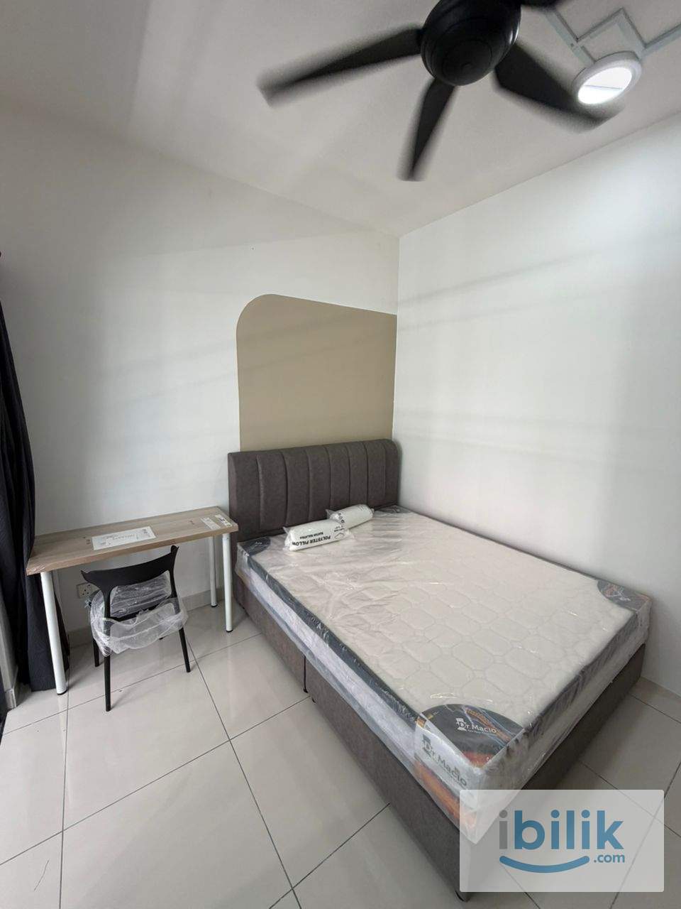 Fully Furnished Balcony Room New Unit at The Holmes 2 Bandar Tun Razak  - Image 2