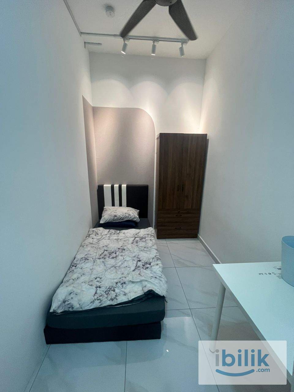 Fully Furnished Single room at Equine Residences Seri Kembangan - Image 3