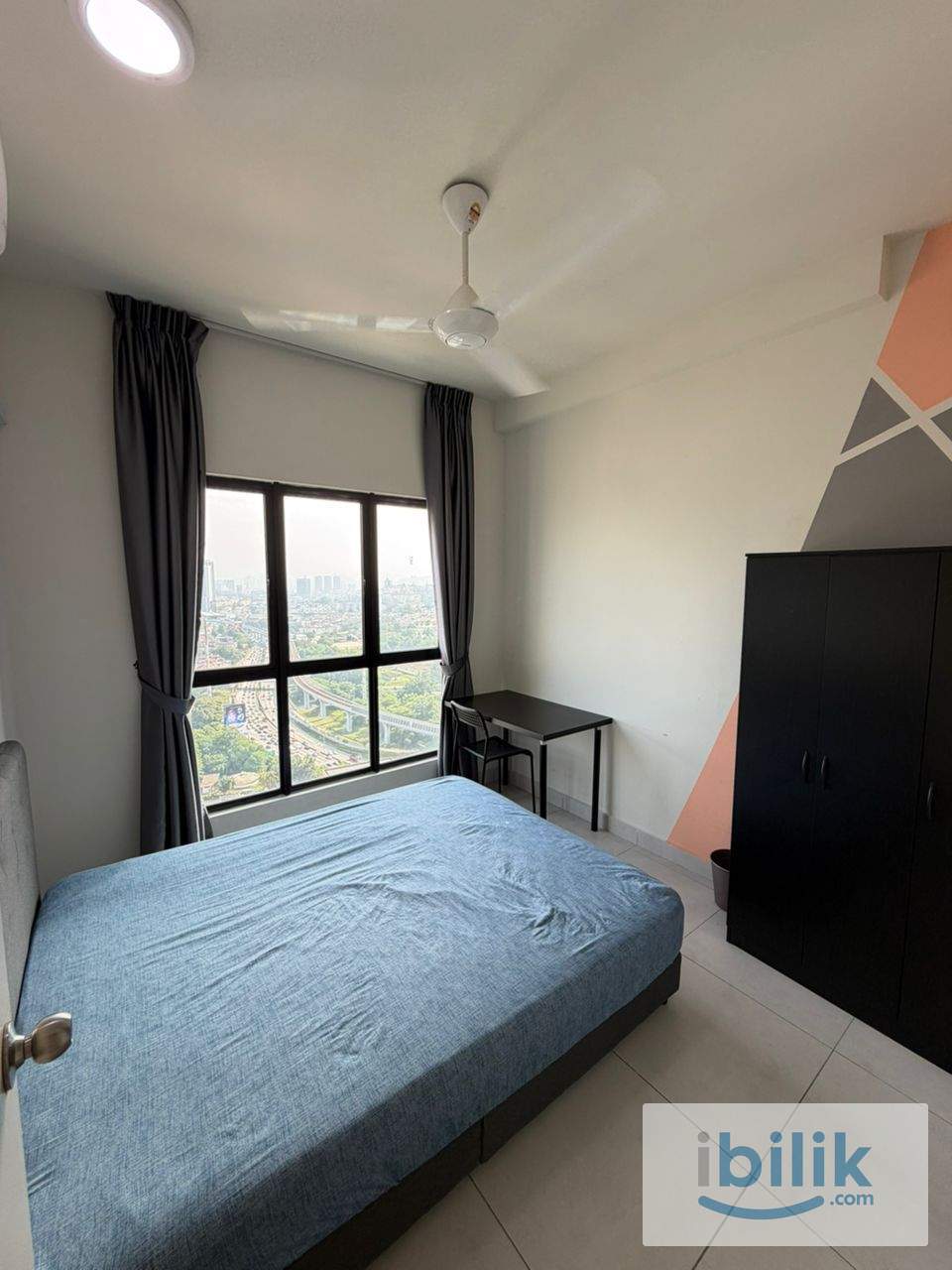 Fully Furnished Middle room at Maxim Majestic Walking to MRT - Image 5