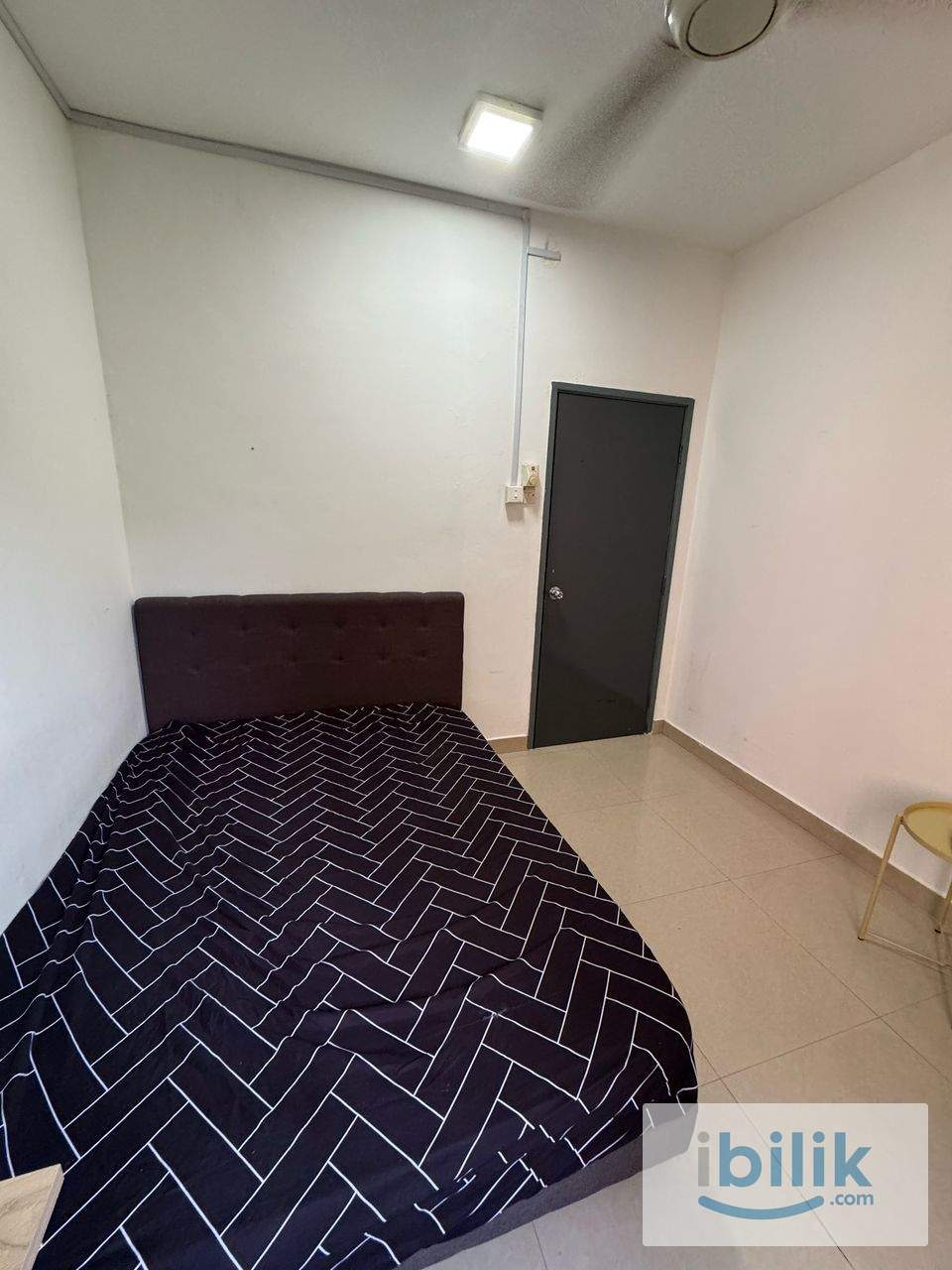 Fully Furnished Middle room at Cengal Condominium Walking to LRT - Image 5