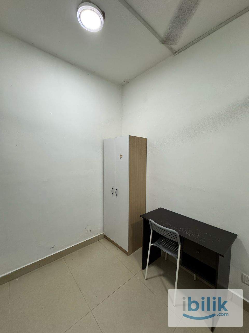 Fully Furnished Middle room at Cengal Condominium walking to LRT Salak Selatan - Image 3