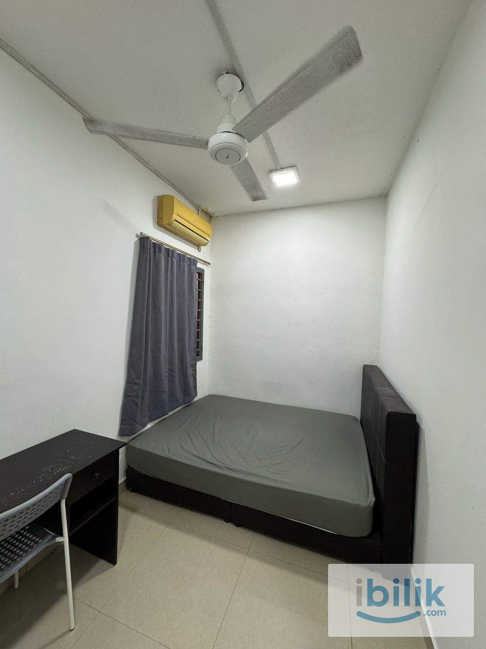 Fully Furnished Middle room at Cengal Condominium walking to LRT Salak Selatan - Image 1