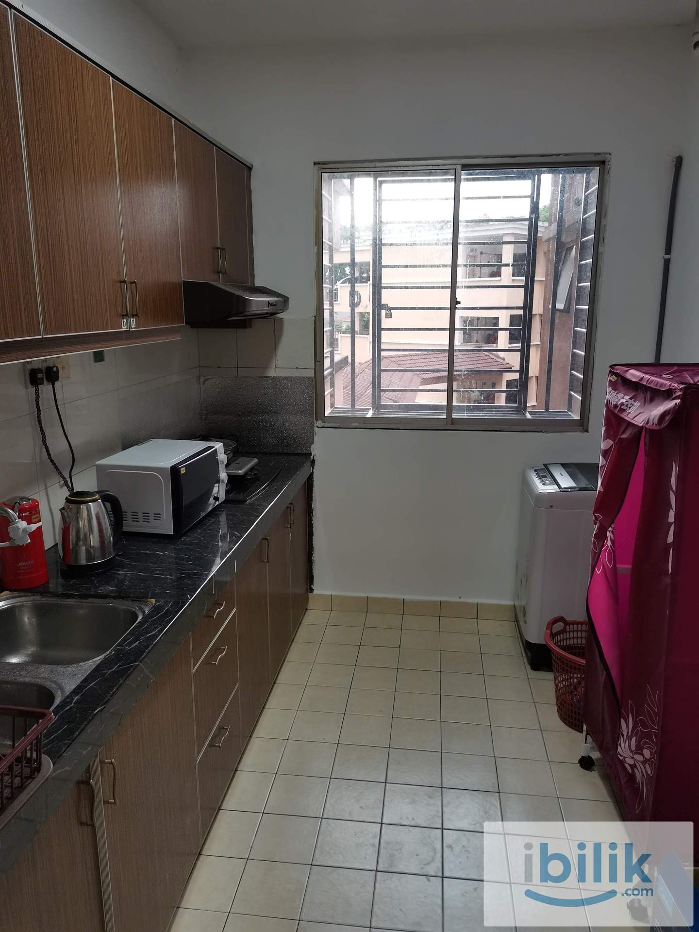 Fully Furnished Middle room at Cengal Condominium walking to LRT Salak Selatan - Image 5