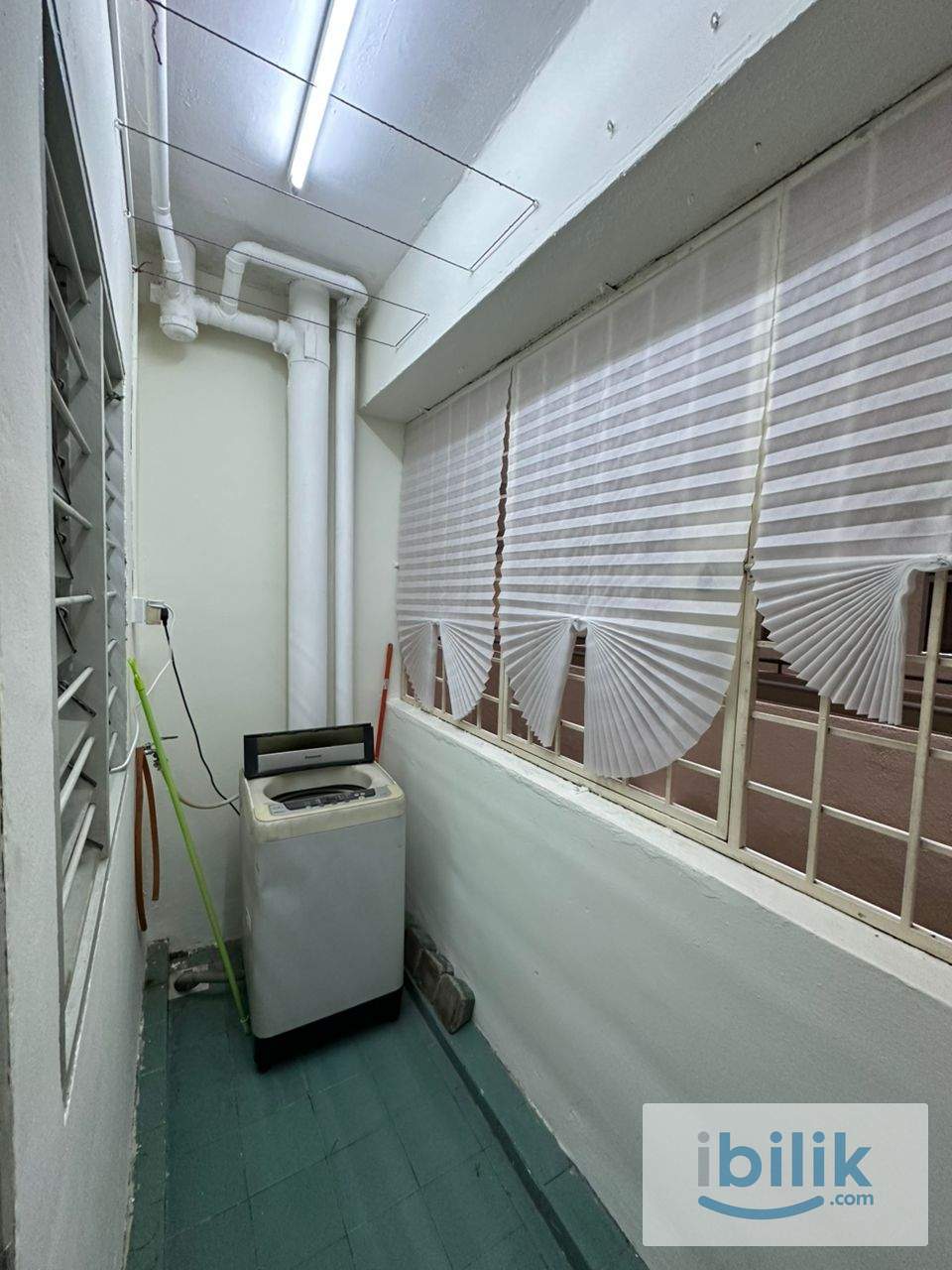 Female HUKM Cheras Single Room 1/7/2026 Available - Image 4