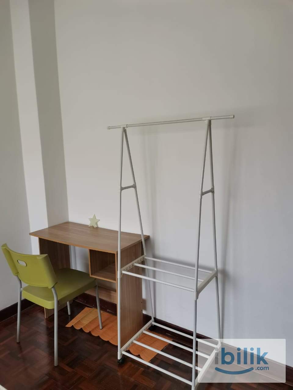 Medium bedroom for let. - Image 3