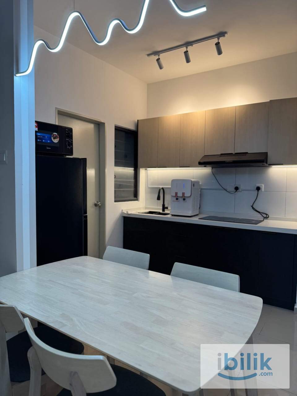 Medium Room Nestree Residence - Image 1