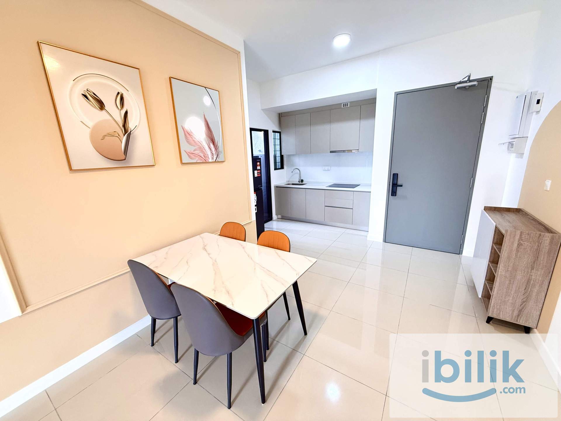 MASTER ROOM w/ Private Bath, 1 Min Walk PUDU LRT, SKYLINE KL, PAVILION - Image 7